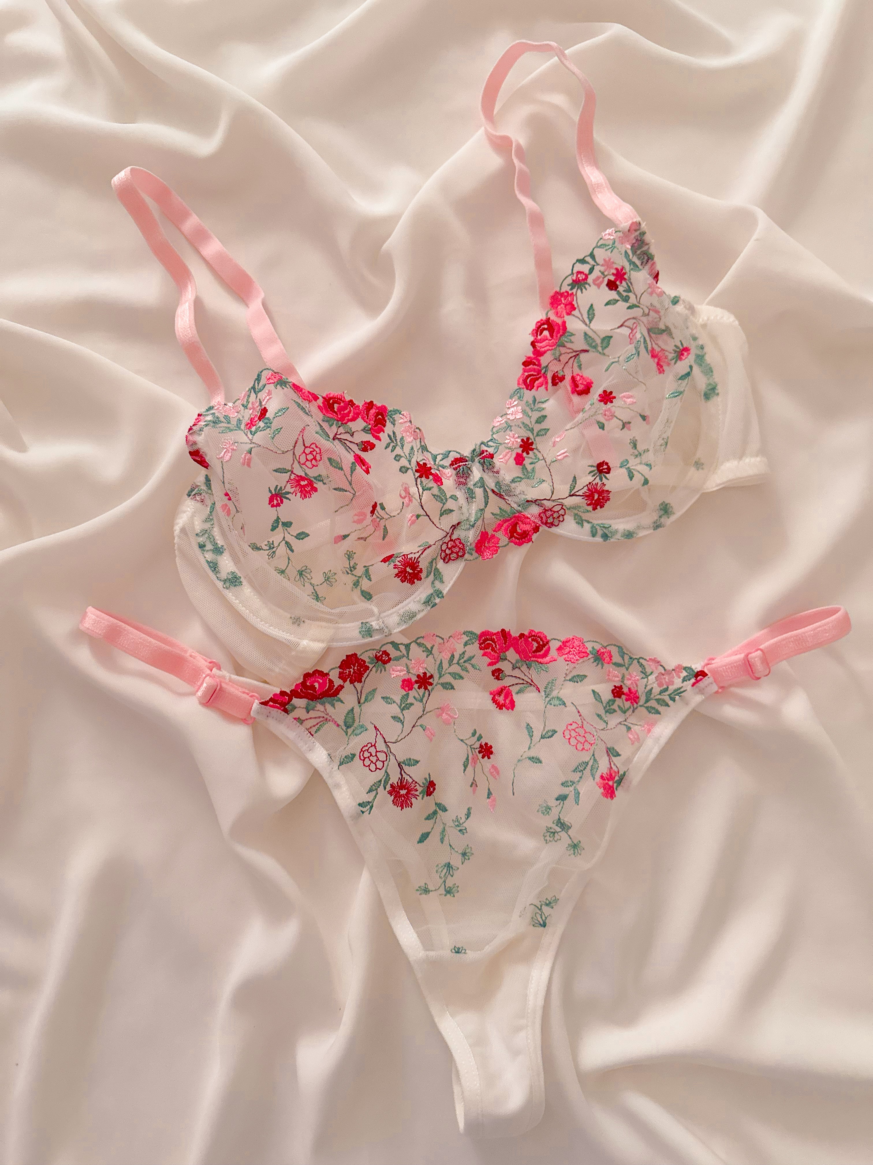 Elena Flower Underwire Underwire Bra Set