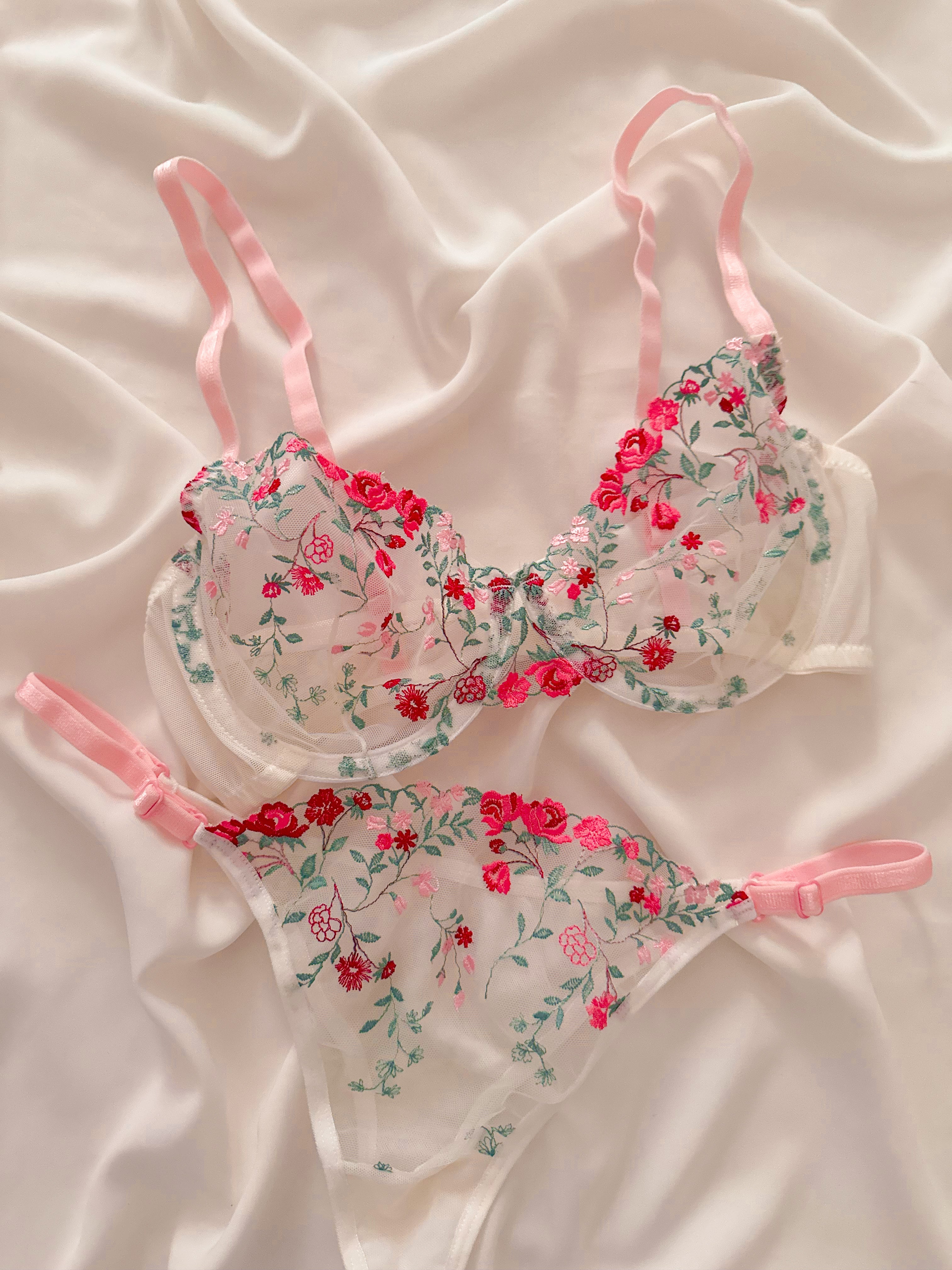 Elena Flower Underwire Underwire Bra Set